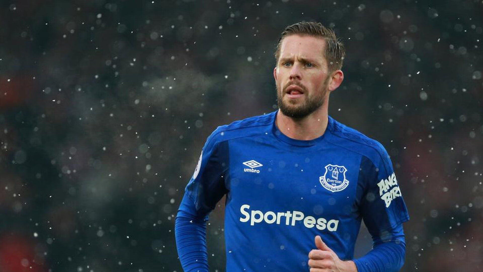 乔纳·隆戈：全黑队的“恐怖边锋”，橄榄球场上的绝对主宰