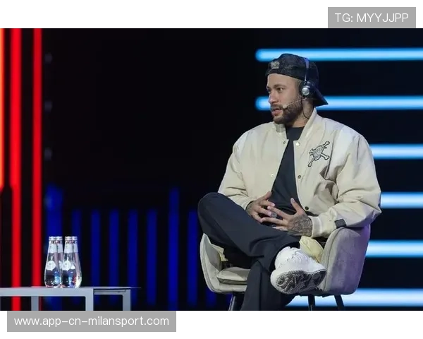 内马尔家中举办小型音乐会，现场气氛堪比演唱会