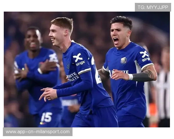 切尔西新动向:引进顶级组织后腰,开启蓝军全新战术篇章 切尔西新动向:引进顶级组织后腰,开启蓝军全新战术篇章